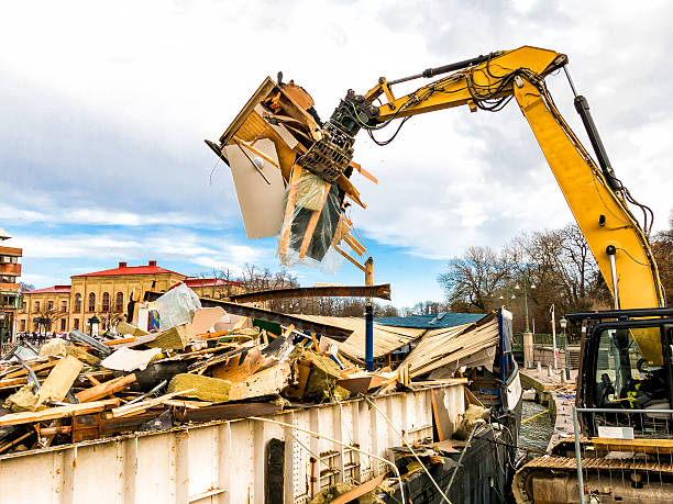 Full-Service Junk Removal in Rollingwood, CA
